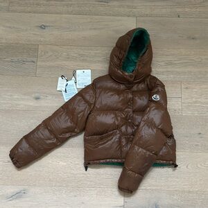 Moncler cropped puffer